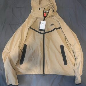 Nike Beige/Tan Hooded Windbreaker with Black Trim